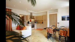 Gorgeous 1 double bedroom apartment